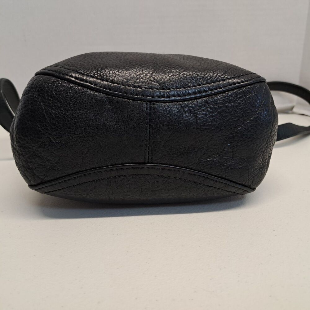 Anee Klein II Black Leather Handbag With Silver Metal  Handle And Shoulder Strap - Picture 6 of 14